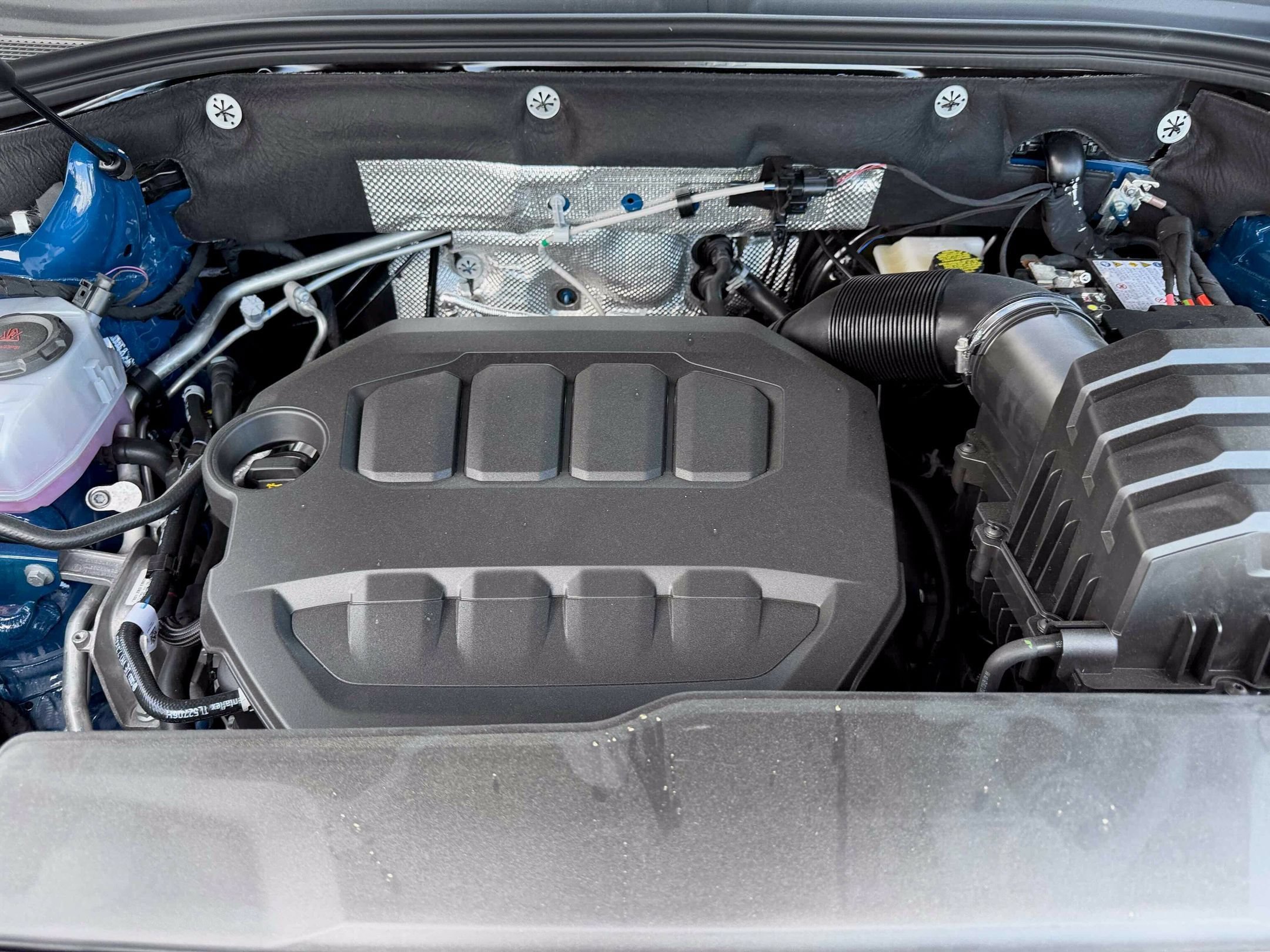 New 2026 Blue Volkswagen 2.0T SE w/Technology image 34