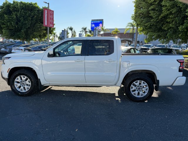 Used 2023 White Nissan SV image 3