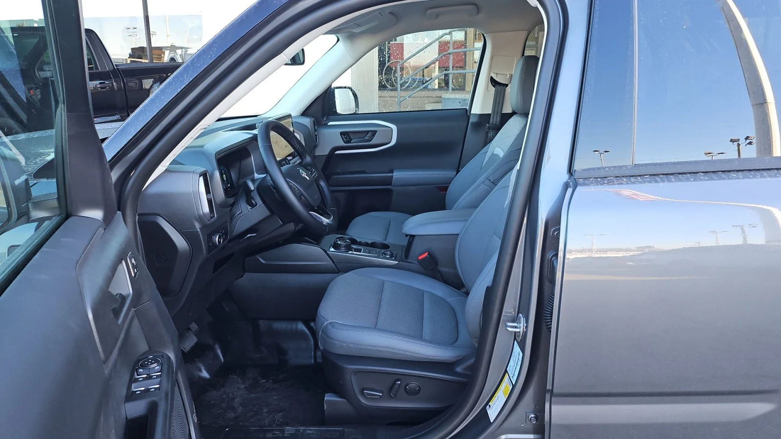New 2025 Carbonized Gray Metallic Ford Badlands 4WD image 7