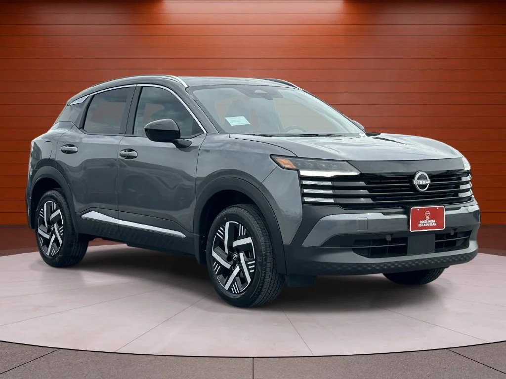 New 2027 Gun Metallic Nissan SV image 5