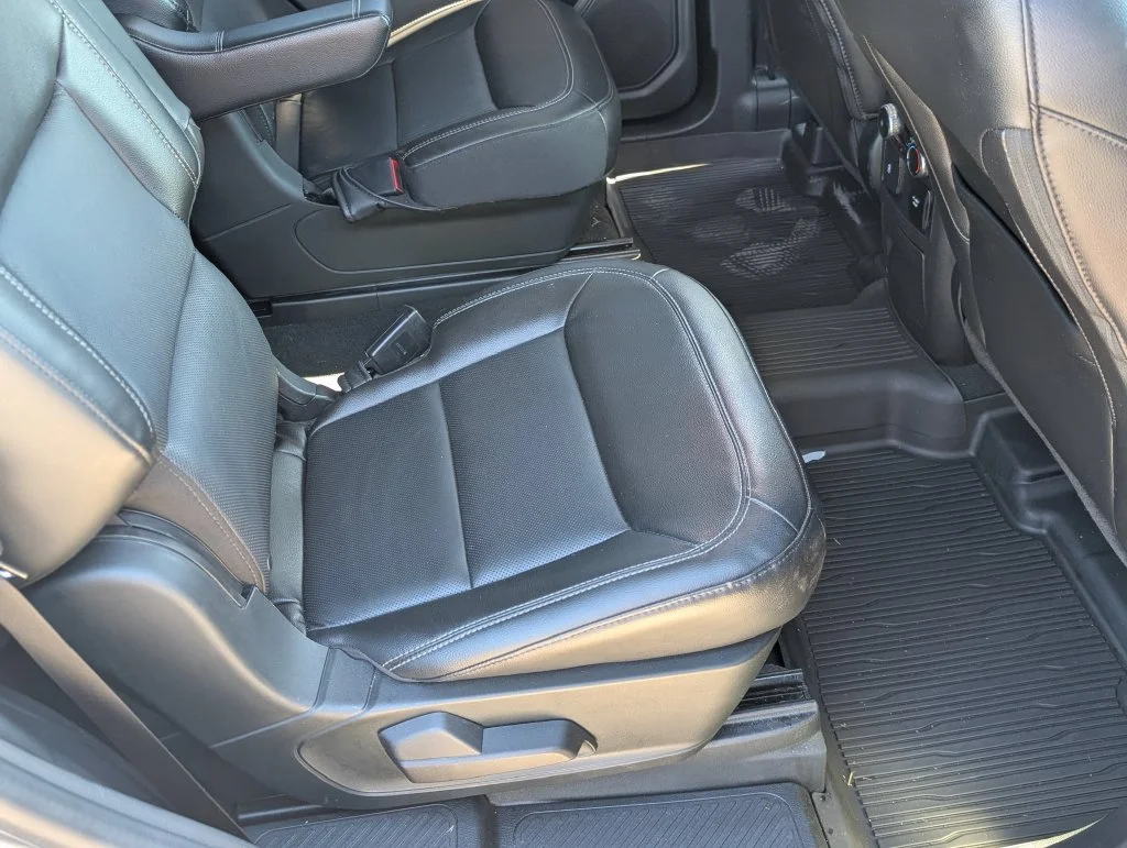 Used 2022 Gray Ford Limited image 38
