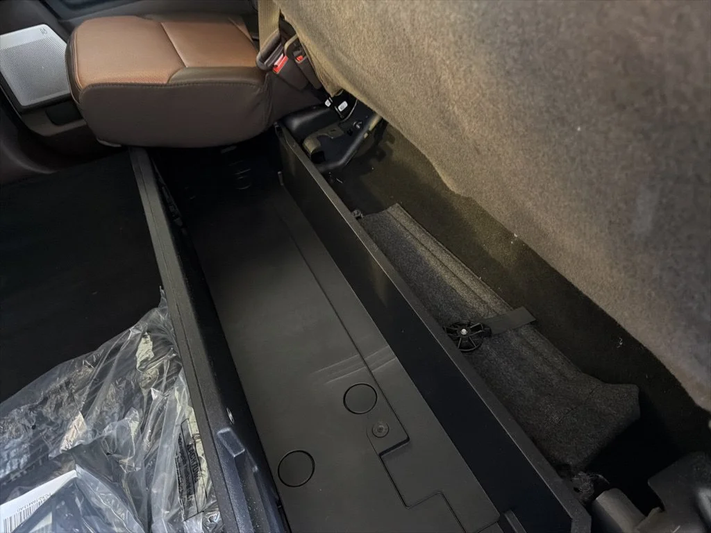 New 2026 Glacier Gray Metallic Tri-Coat Ford F-250® King Ranch® image 13