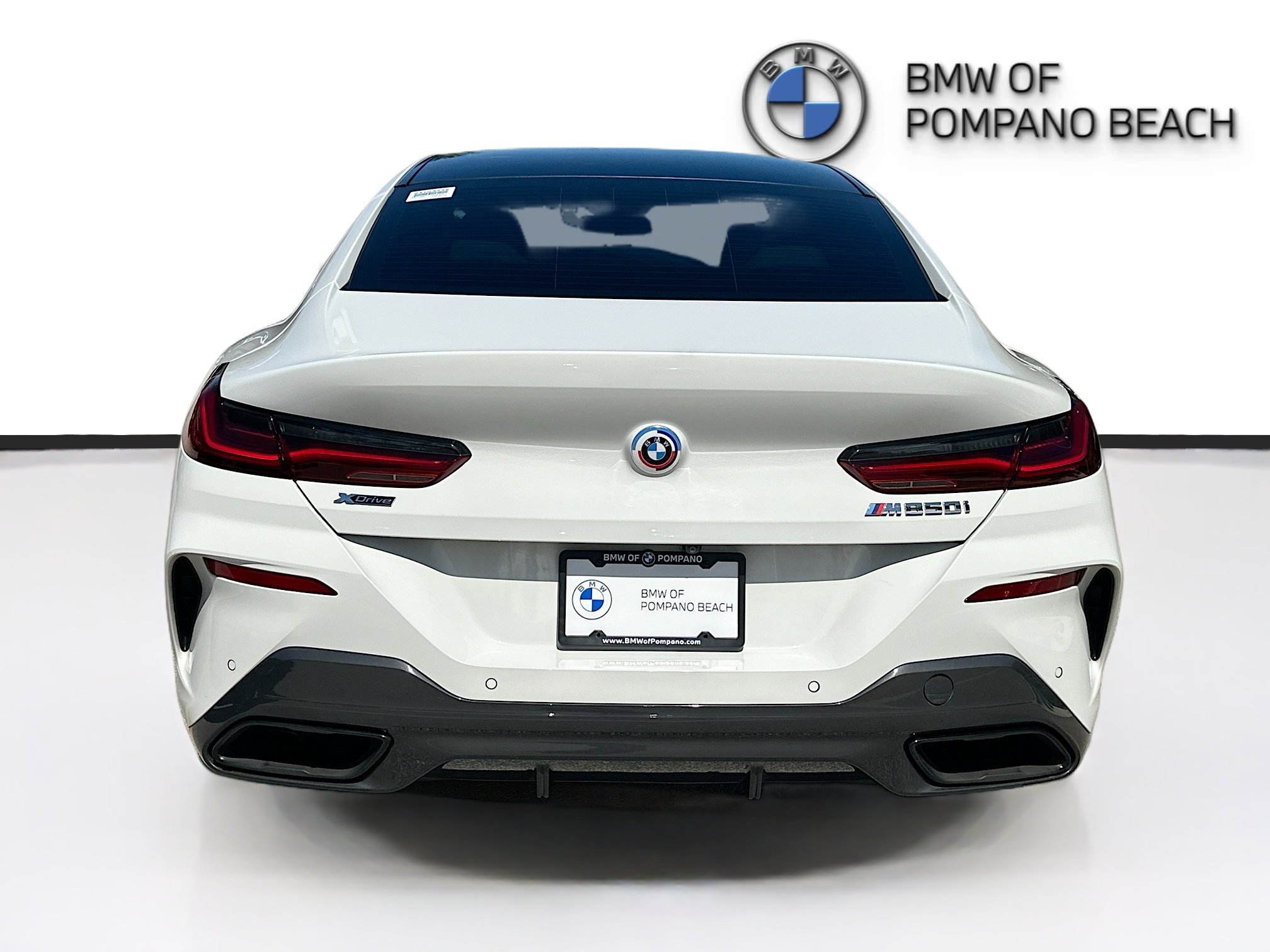 Used 2023 Alpine White BMW M850i image 6