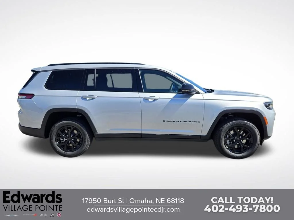 New 2026 Silver Jeep Laredo image 2