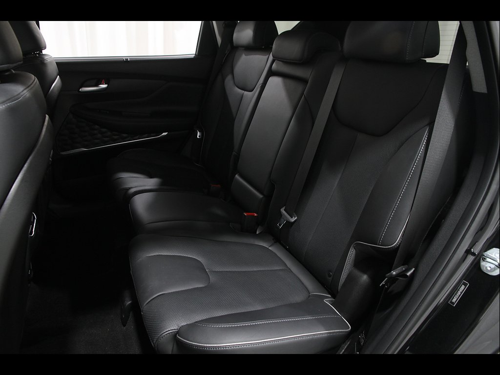2023 Hyundai Santa Fe Limited HEV - Photo 19