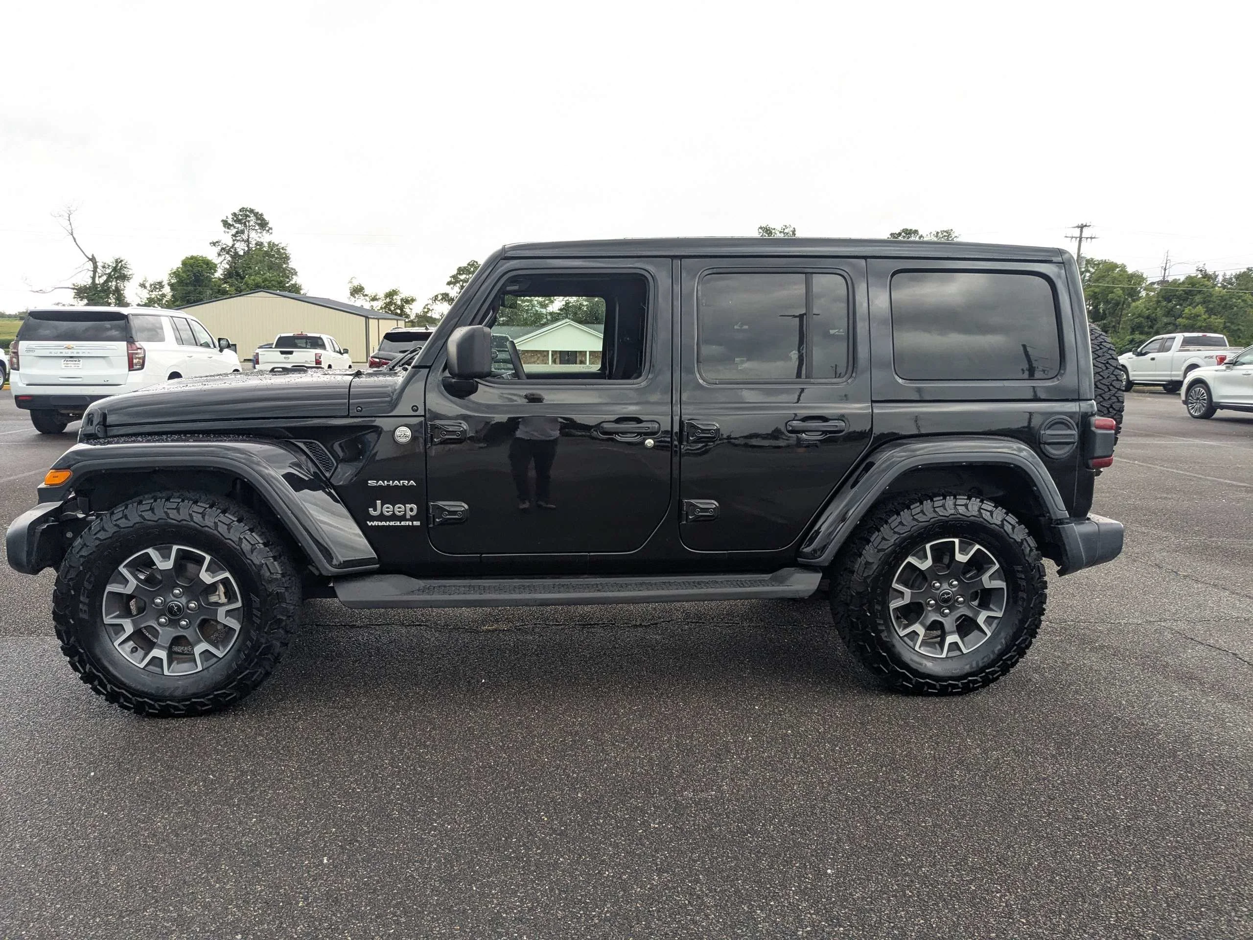 2024 Jeep Wrangler 4-Door Sahara - Photo 7