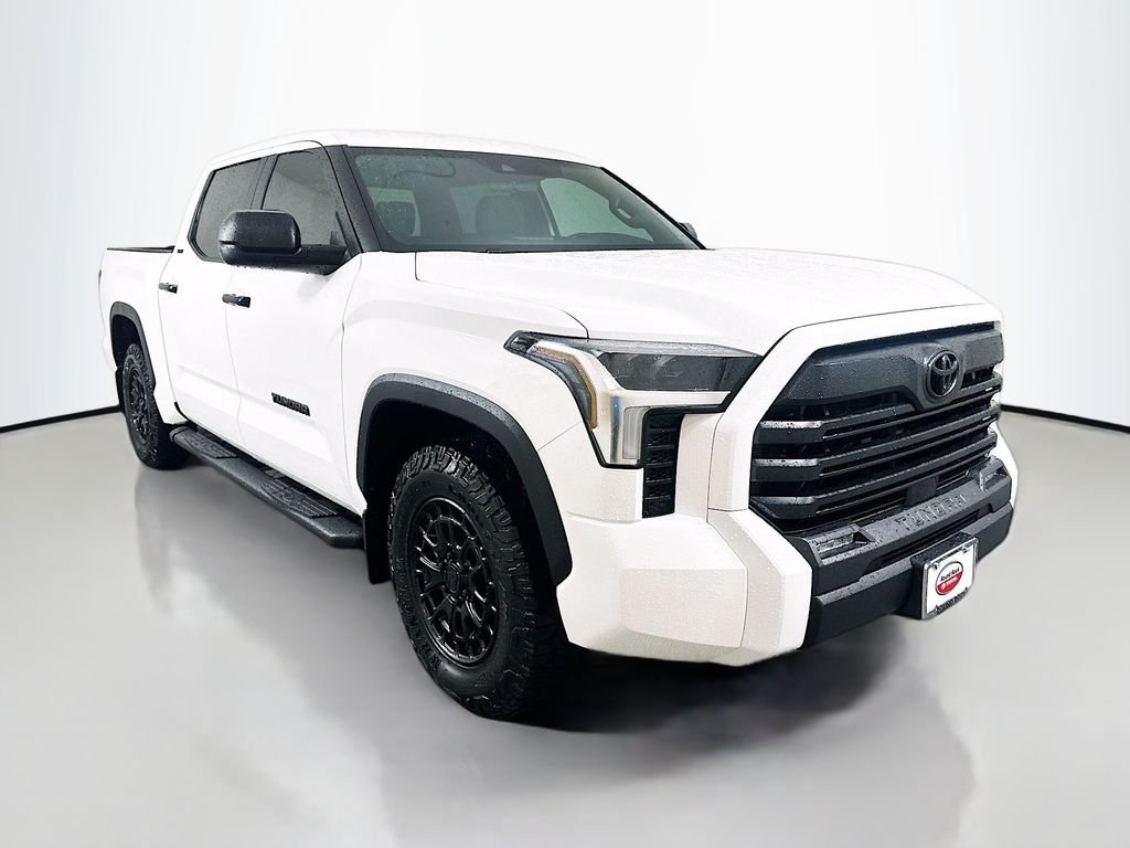 Used 2026 White Toyota SR5 image 3