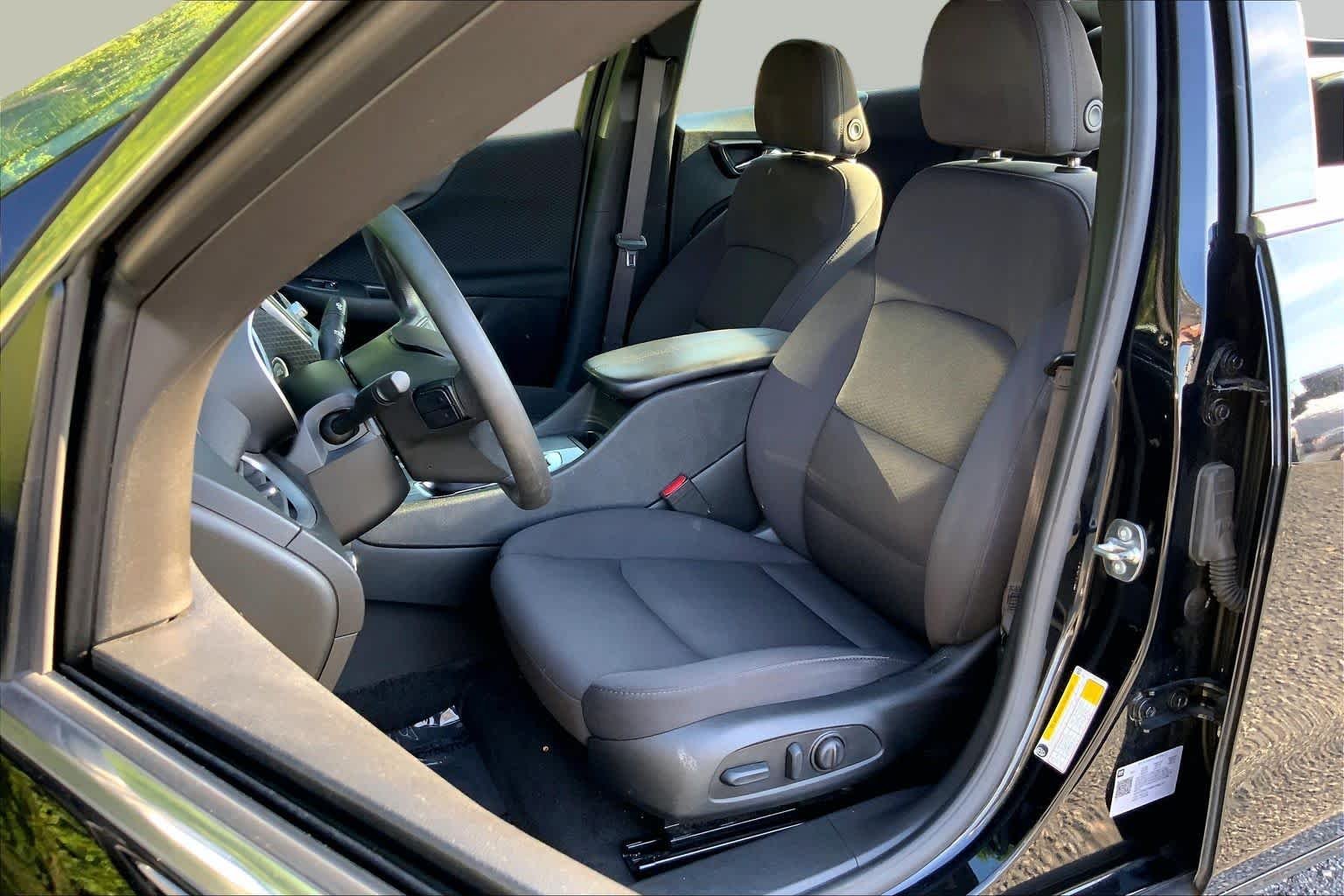 Used 2024 Mosaic Black Metallic Chevrolet LT image 7