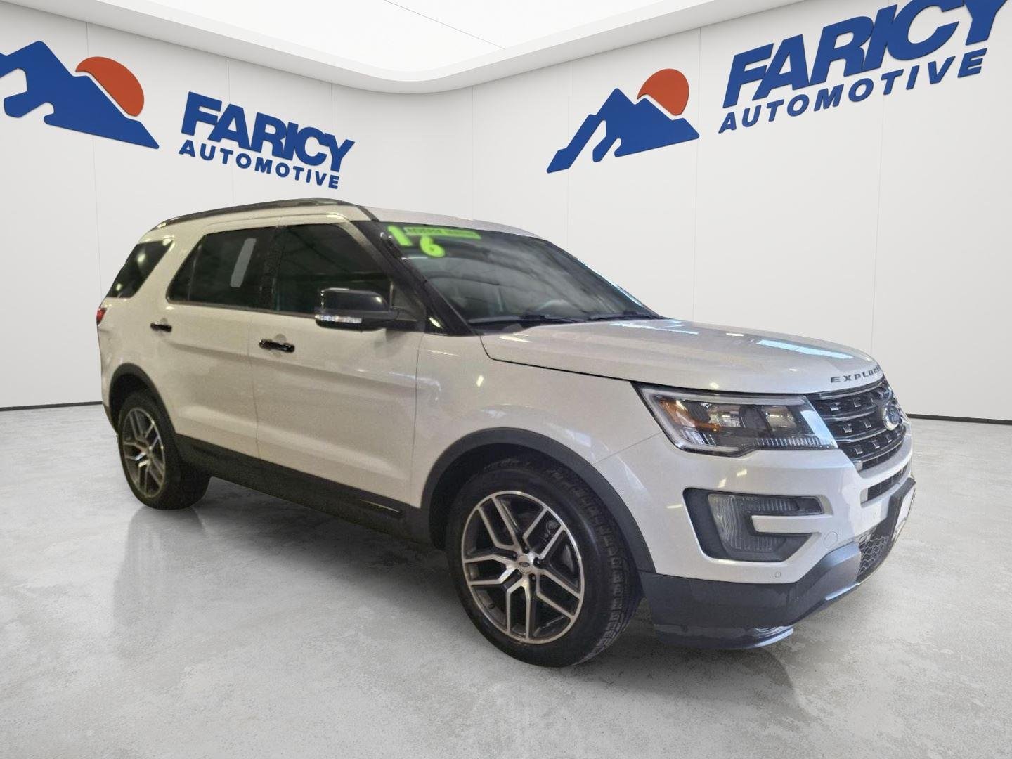 Used 2016 White Platinum Tri-Coat Metallic Ford Sport image 5