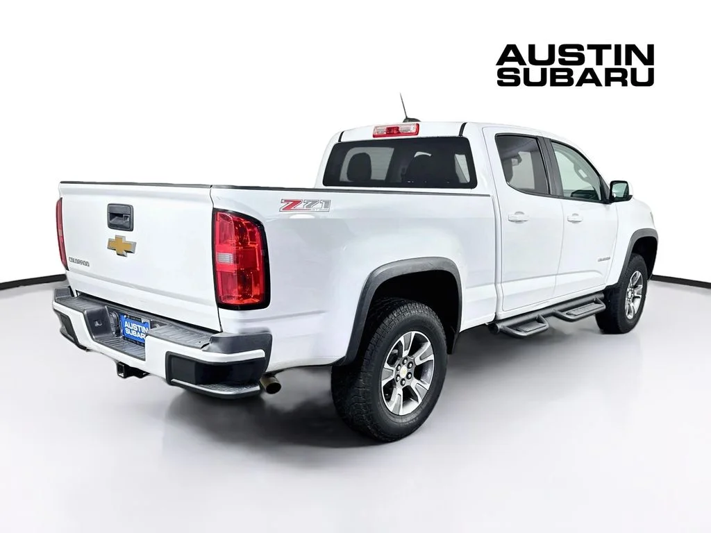 Used 2015 White Chevrolet Z71 image 7