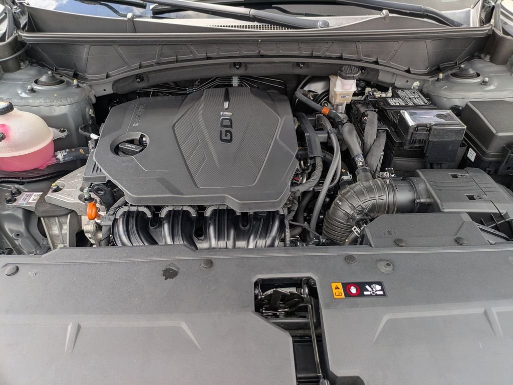 Used 2024 Gray Hyundai SEL image 10