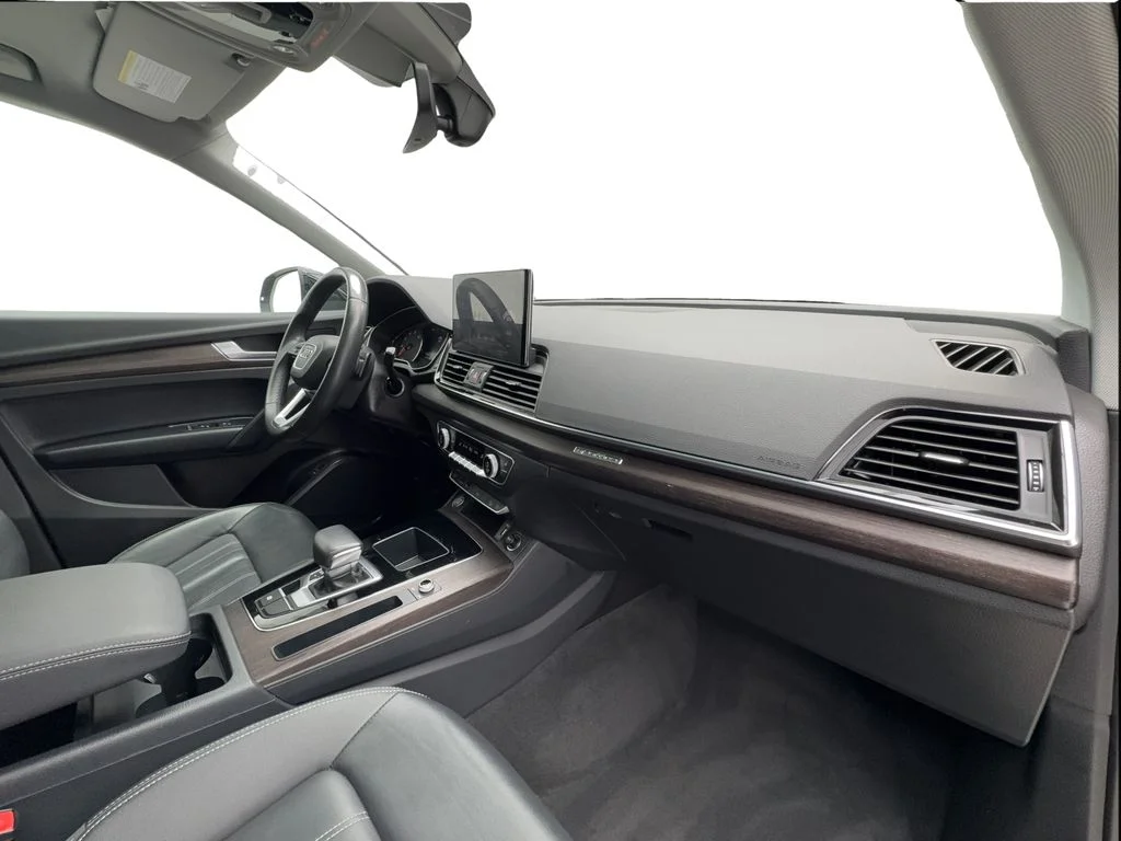 Used 2023 Black Audi 40 Premium image 31