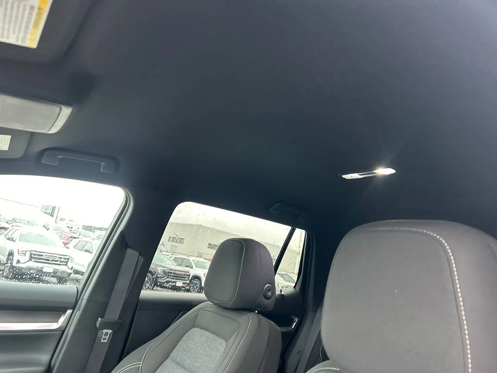 New 2026 Sterling Metallic GMC Elevation Black Edition image 29