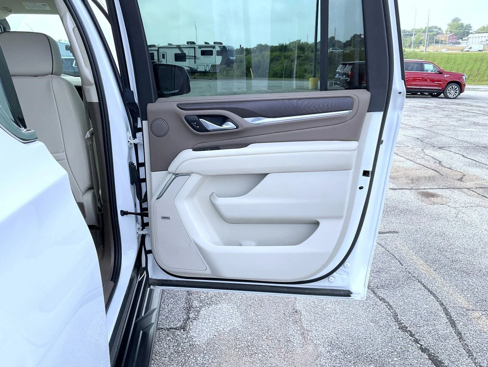 Certified Used 2023 White GMC Denali image 17