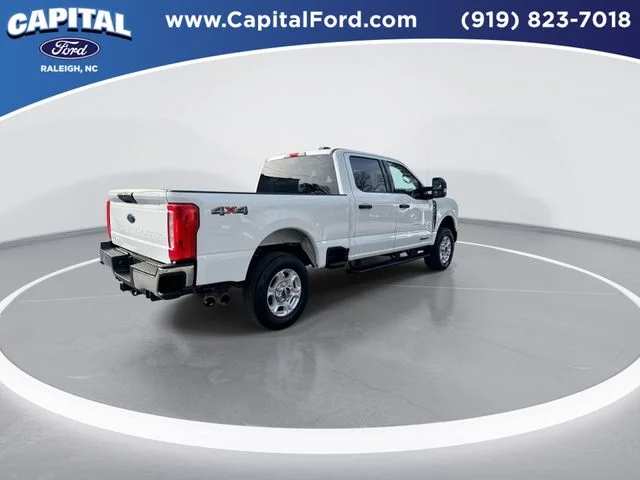 Used 2025 White Ford XLT image 8
