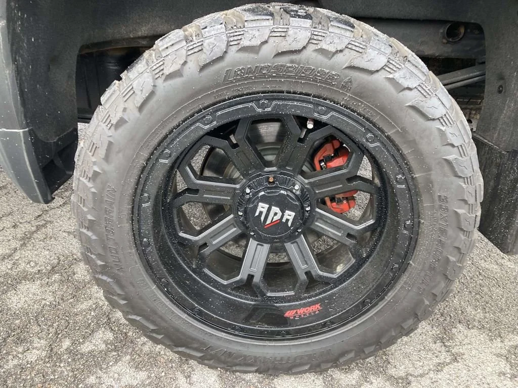 Used 2021 Satin Steel Metallic GMC AT4 image 10