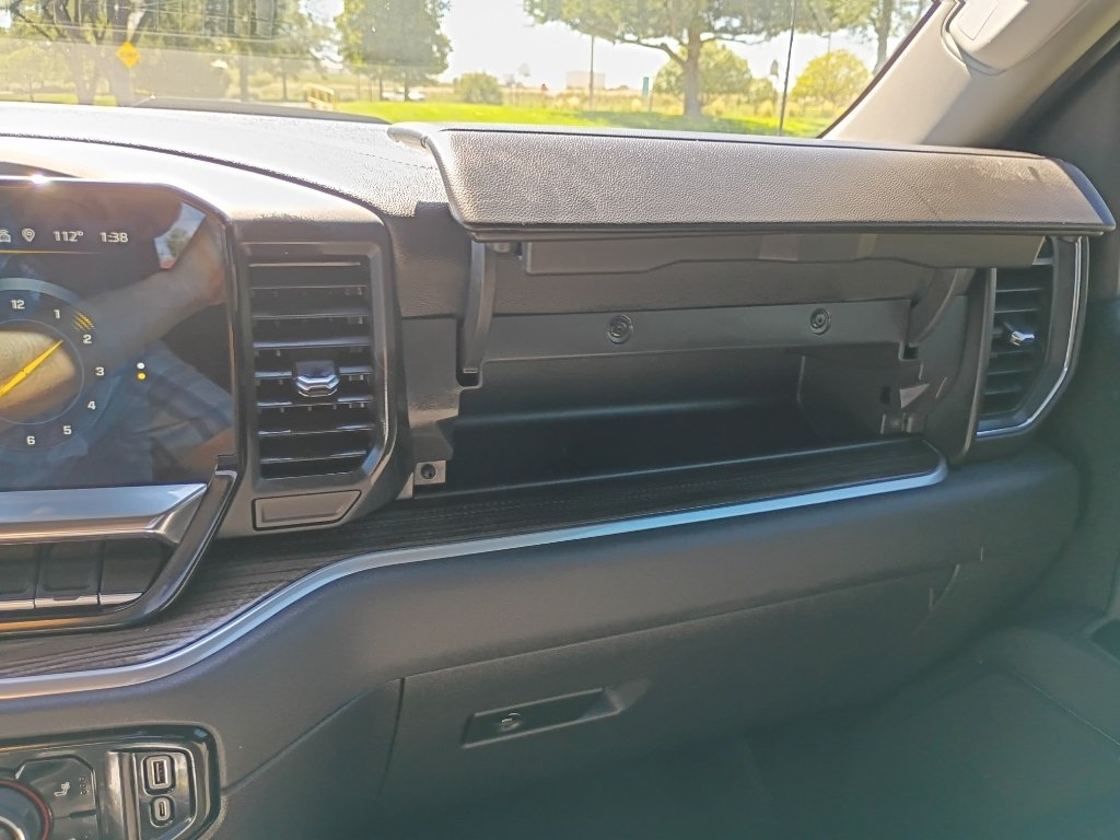 Used 2025 Summit White Chevrolet LT Trail Boss image 37