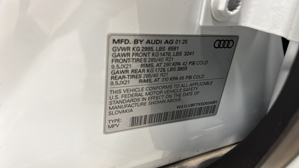 Used 2025 Glacier White Audi 55 Premium Plus image 28