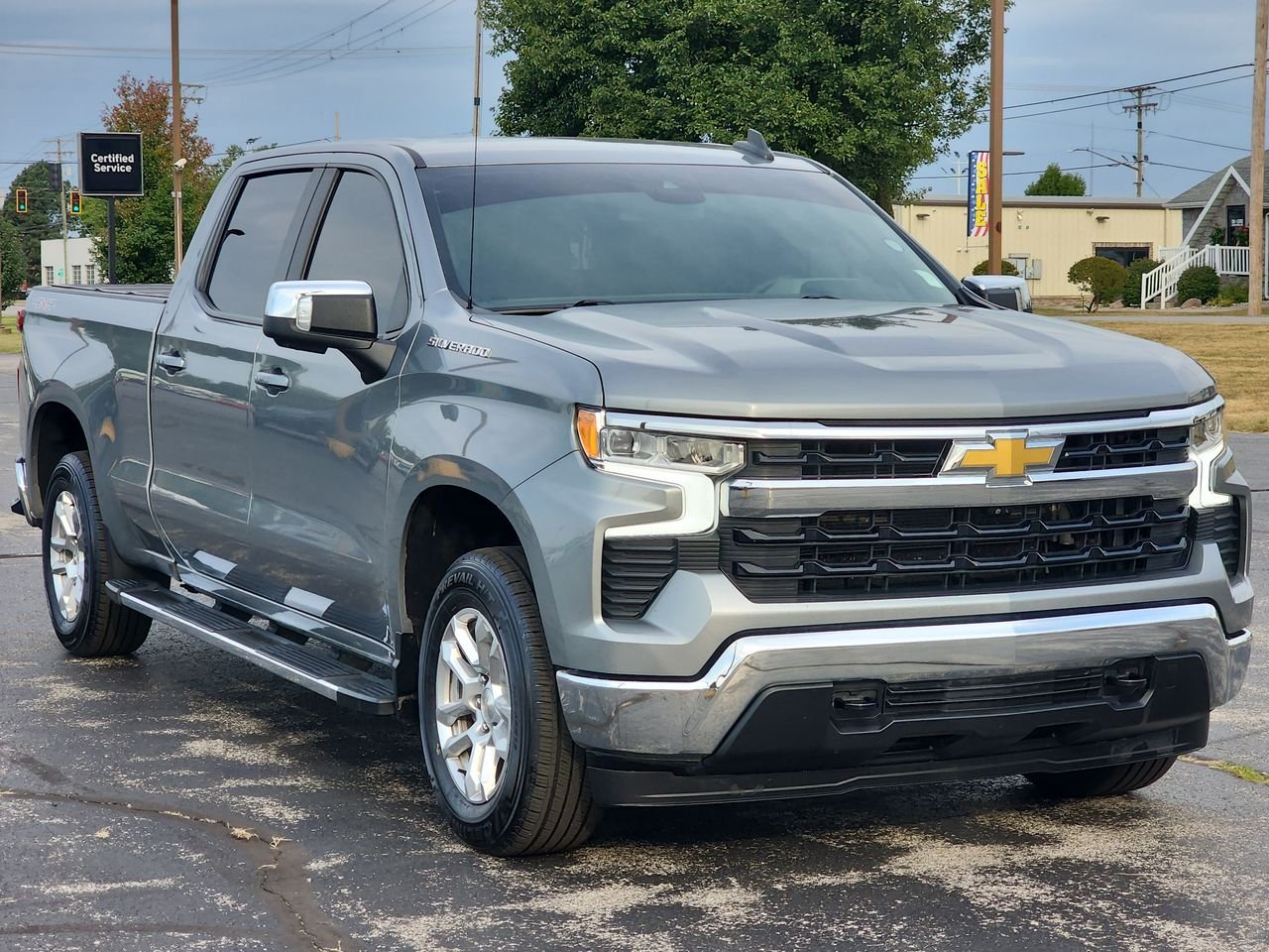 Used 2023 Gray Chevrolet LT image 1
