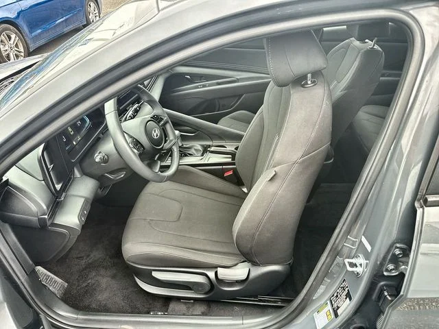 Used 2026 Gray Hyundai SEL Sport image 11