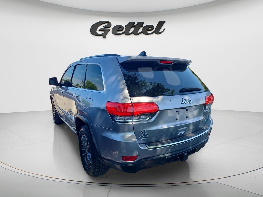 Used 2017 Silver Jeep Limited image 5