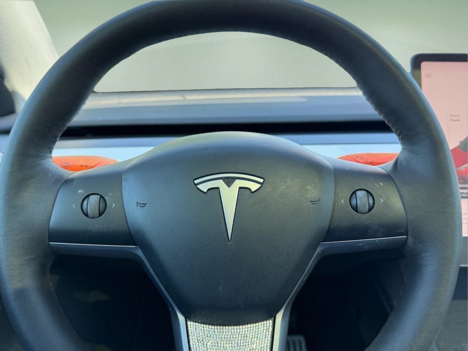Used 2022  Tesla Performance image 22