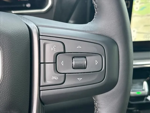 New 2026 Glacier White Tricoat GMC Denali Ultimate image 33
