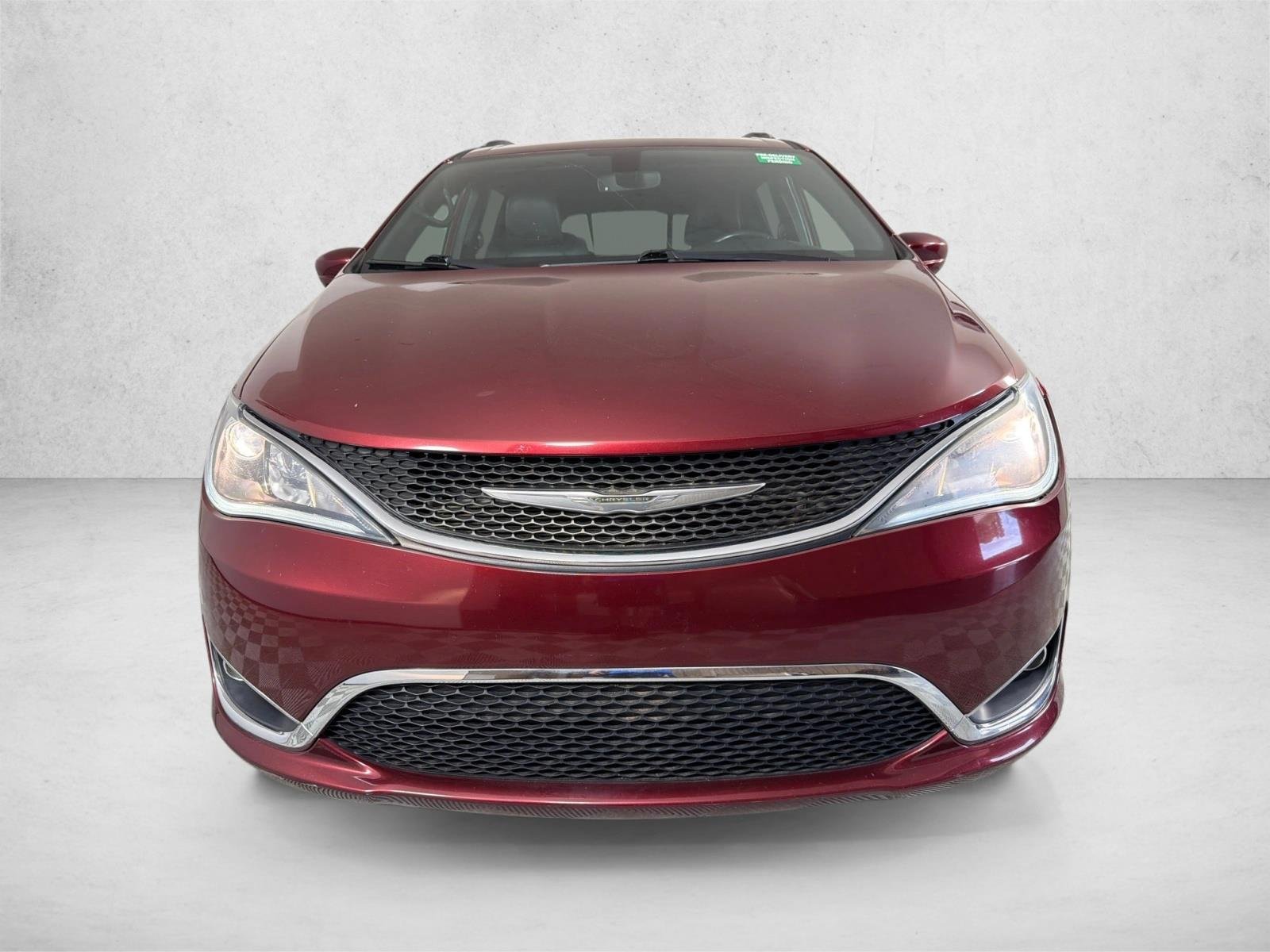Used 2019 Silver Chrysler Touring L Plus 35th Anniversary image 7