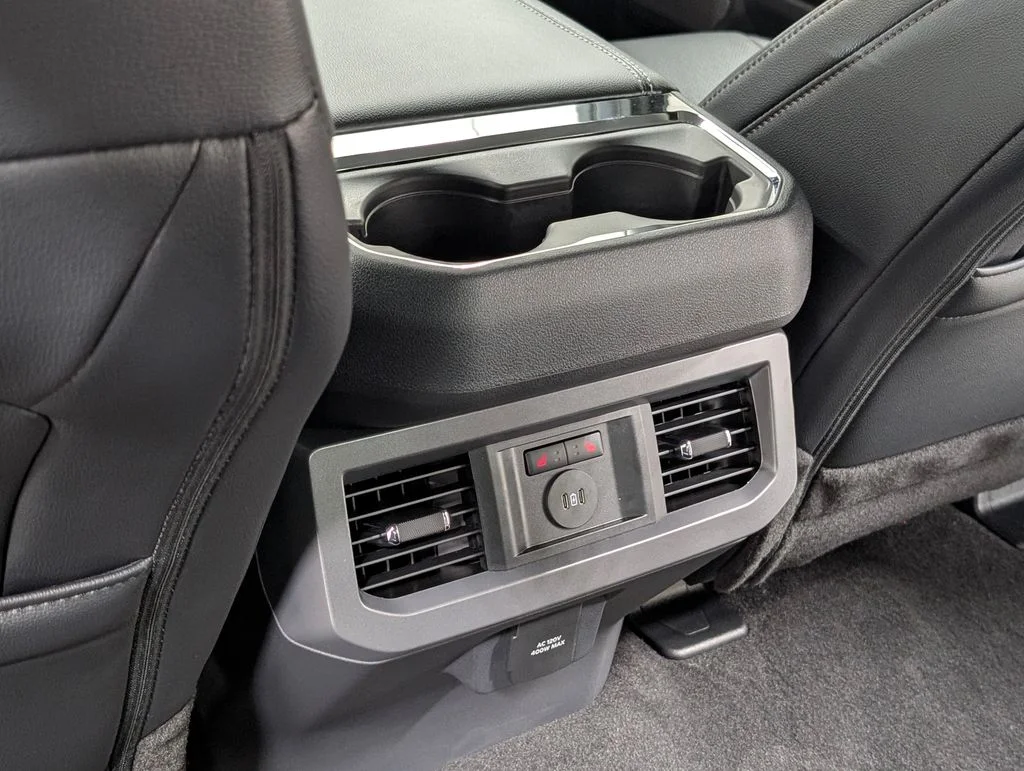New 2026 Carbonized Gray Metallic Ford F-250® Lariat® image 21