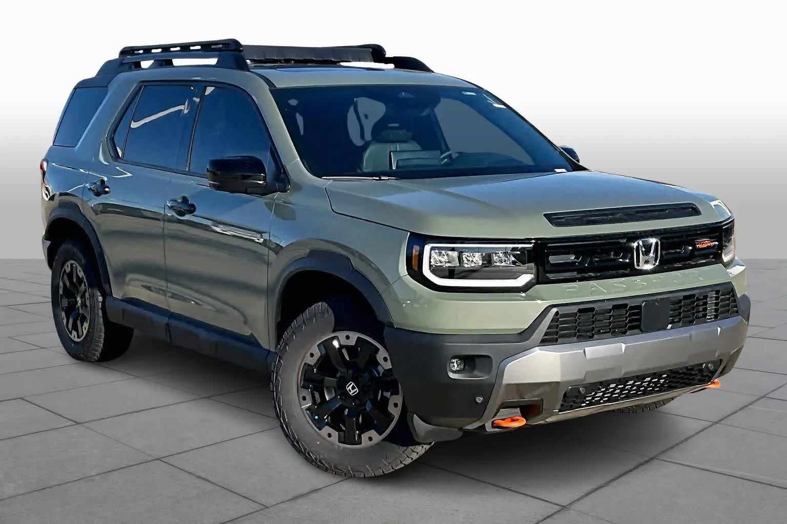 Used 2026 Ash Green Metallic Honda TrailSport Elite image 2