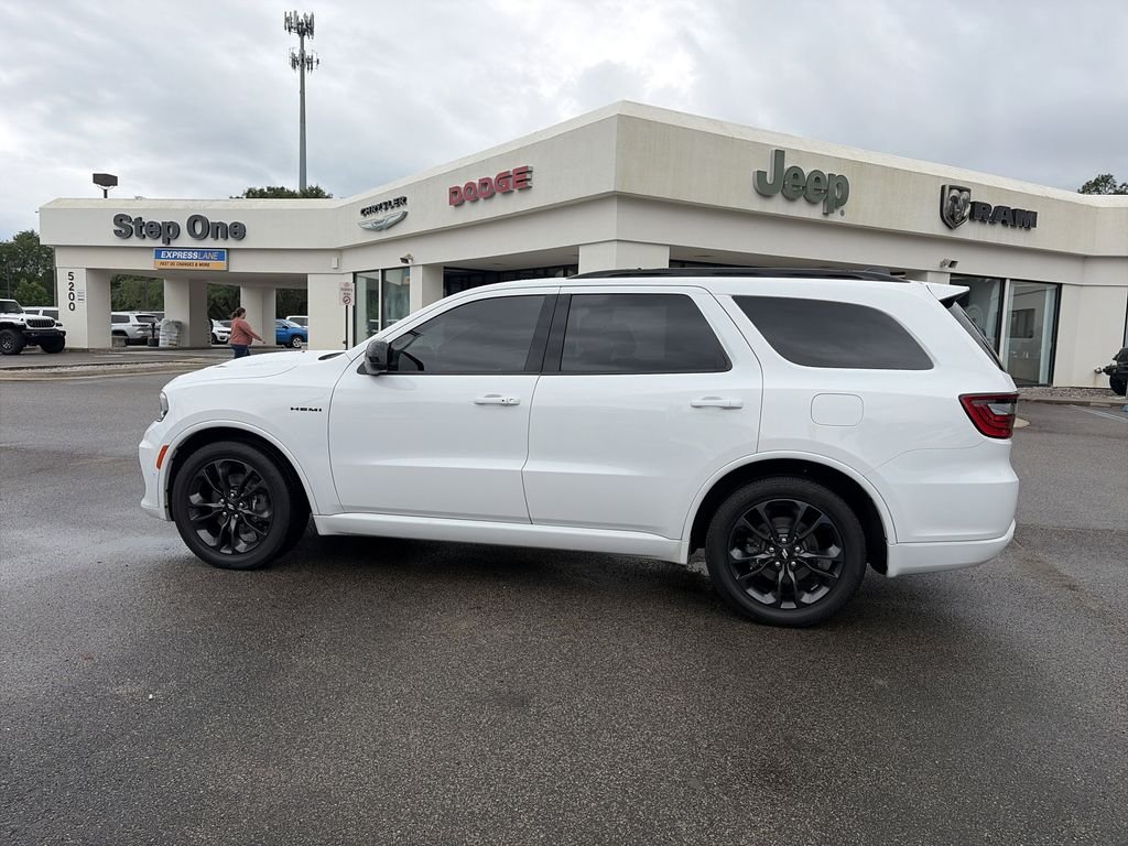 Used 2025 White Dodge R/T image 3