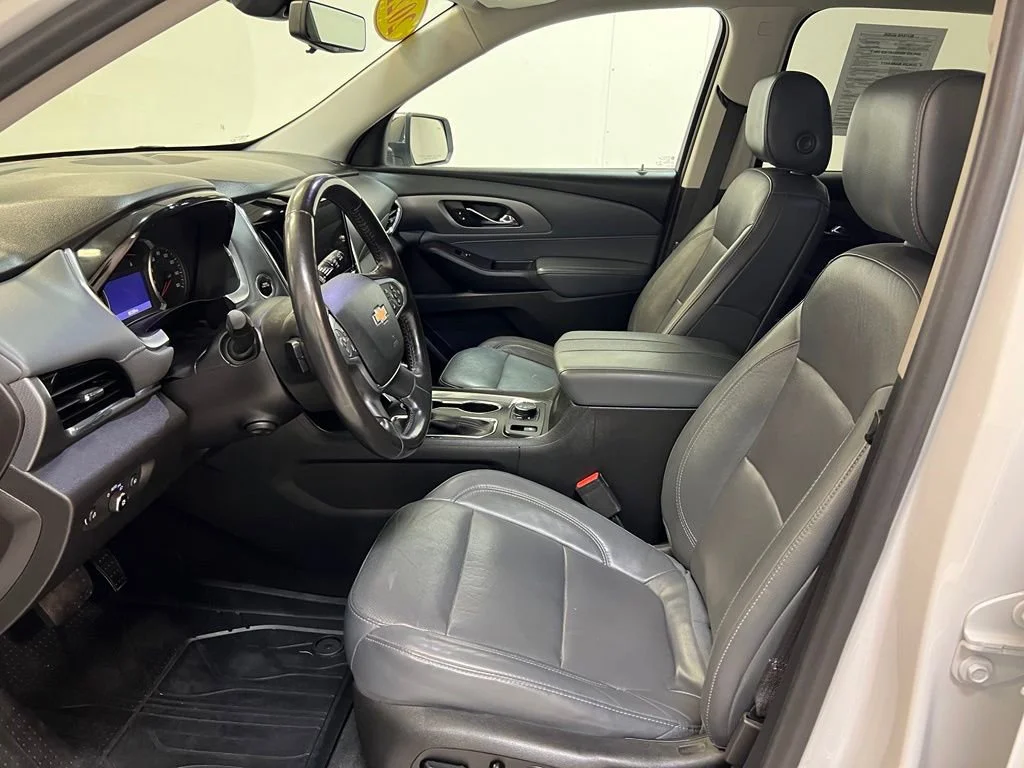 2021 Chevrolet Traverse Premier - Photo 18