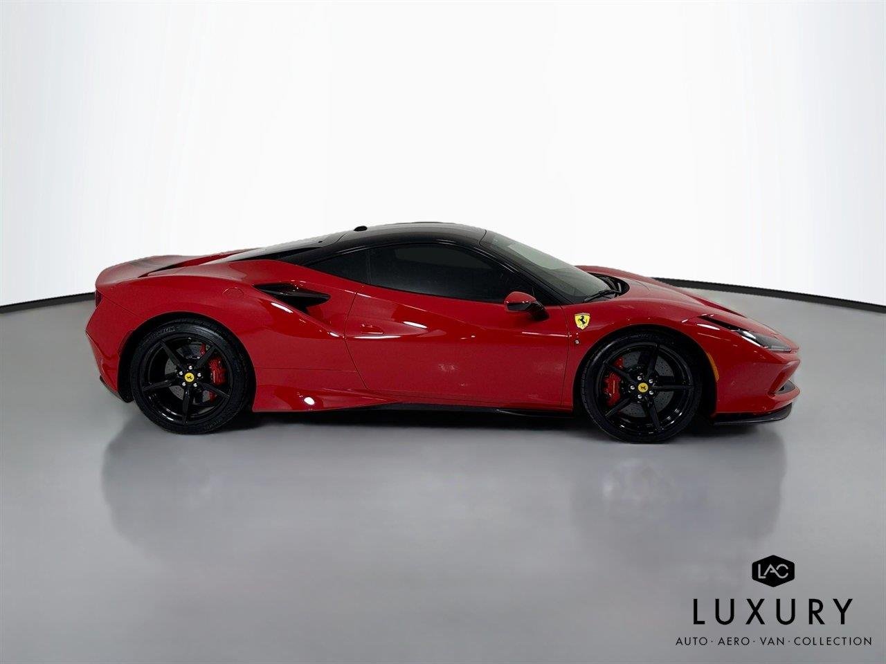 Used 2021 Rosso Corsa Ferrari Base image 5