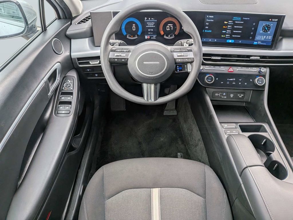 Used 2025 Silver Hyundai SEL image 21
