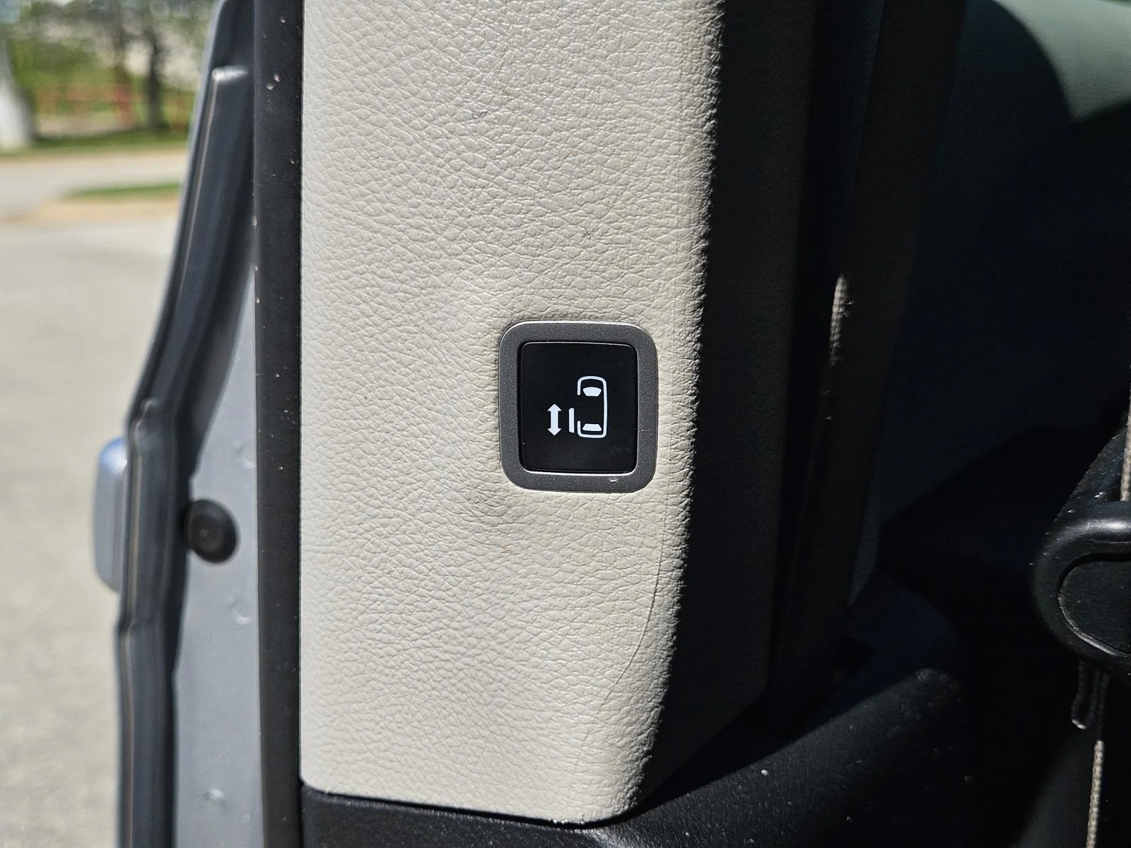 2024 Chrysler Pacifica Touring L - Photo 30