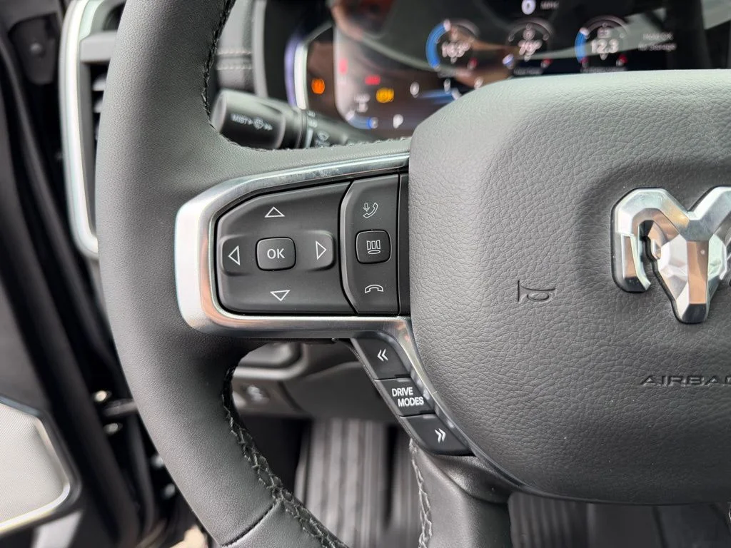 2026 RAM 1500 Laramie - Photo 17