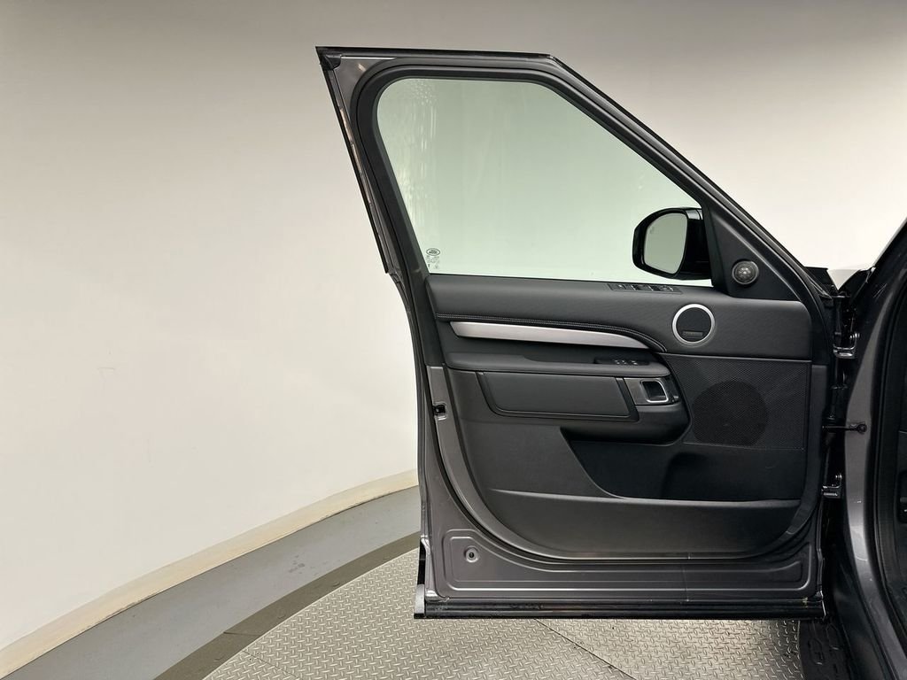 New 2026 Eiger Grey Metallic Land Rover Gemini Edition image 17