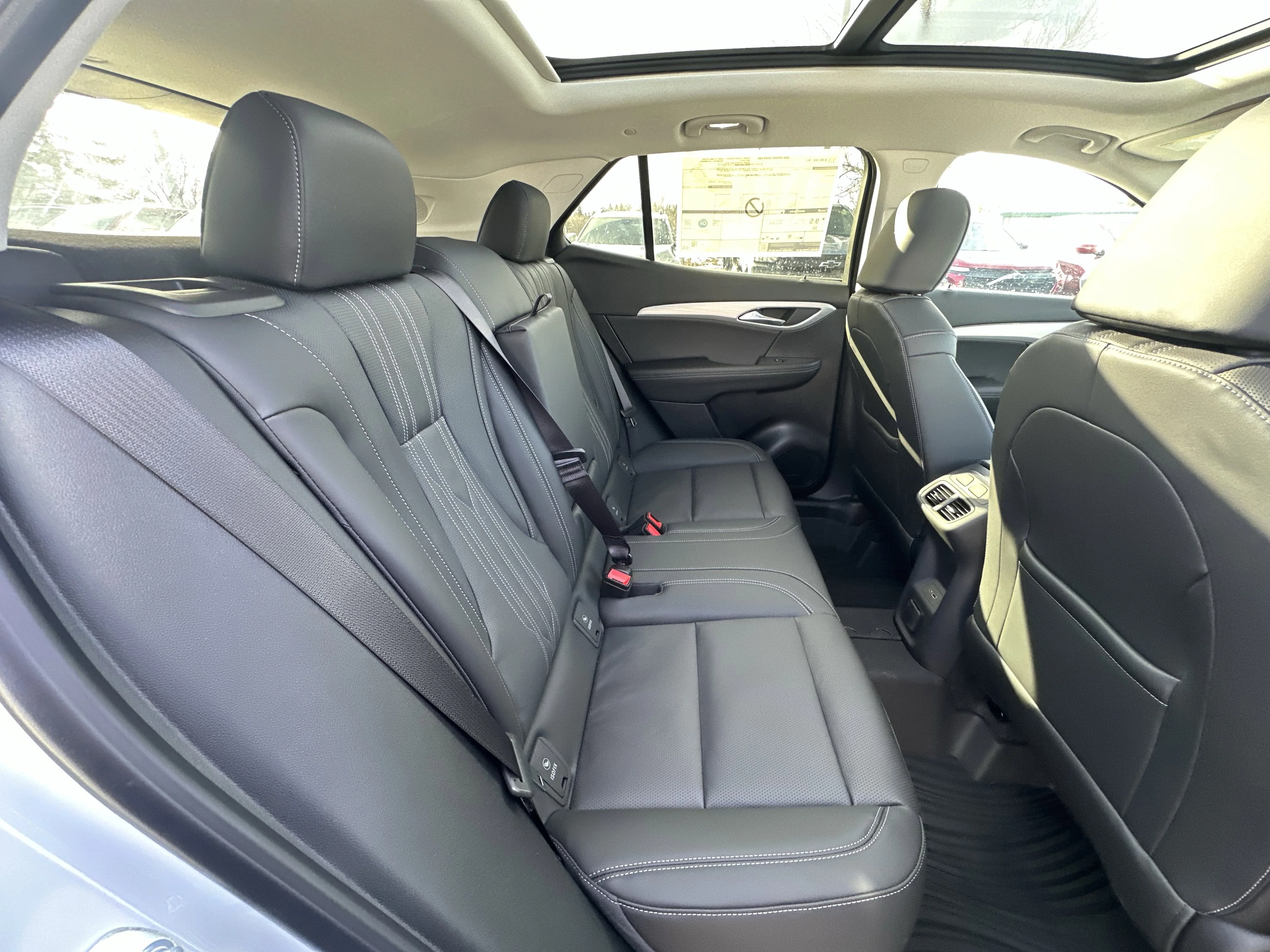 New 2026 Iridescent White Tricoat Buick Avenir image 23