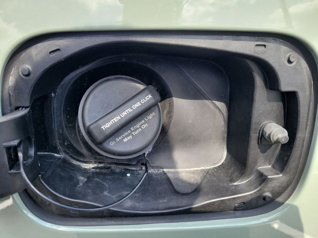 Used 2026 Green Chevrolet LT image 29