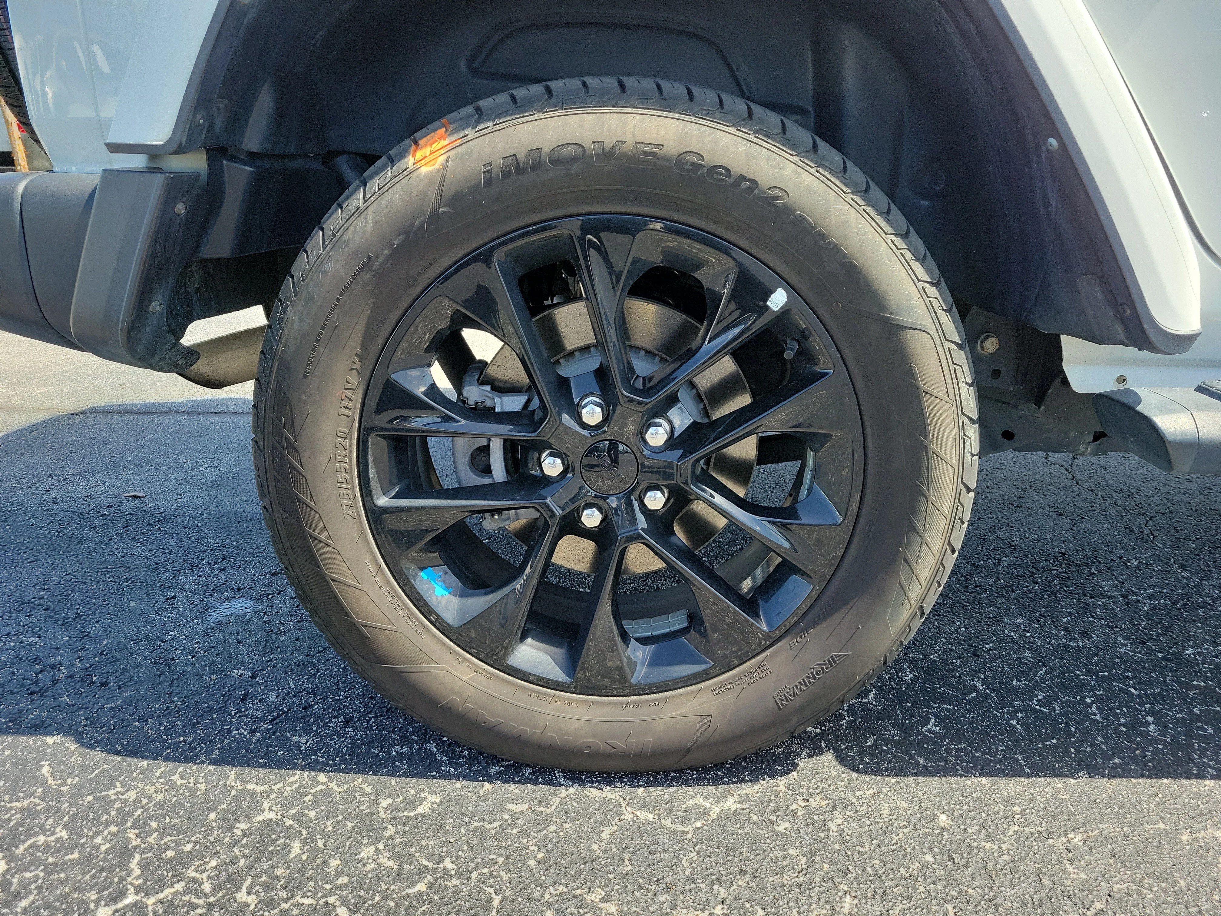 Used 2023 Bright White Clearcoat Jeep Sahara image 9