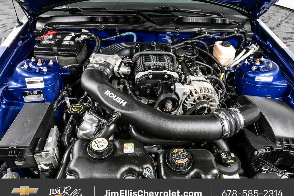 Used 2007 Windveil Blue Metallic Ford GT Premium image 2