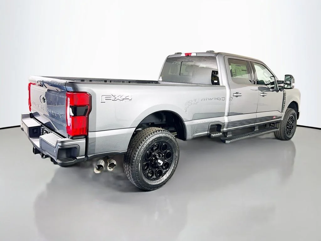 New 2026 Carbonized Gray Metallic Ford Lariat image 15