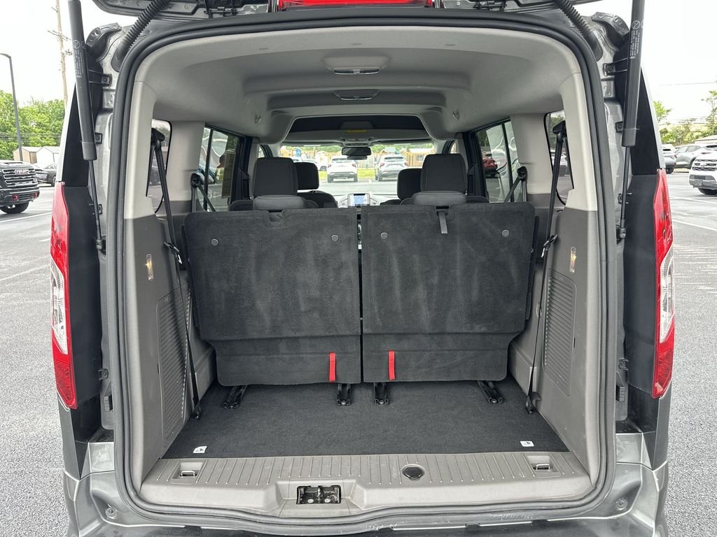 Used 2023 Gray Ford XLT image 29