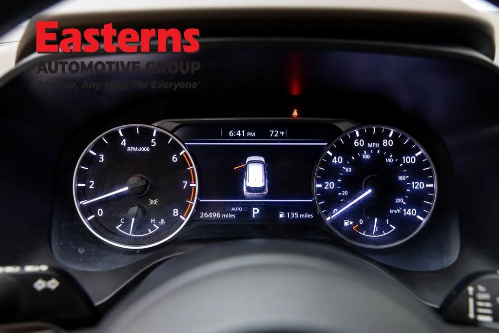 Used 2023 Gray Nissan S image 18