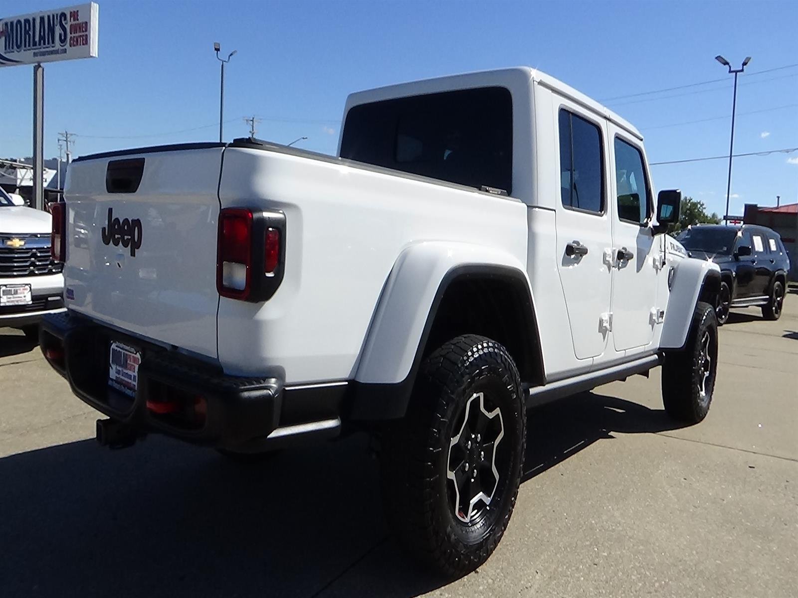 Certified Used 2023 Bright White Clear Coat (pw7) Jeep Rubicon image 7