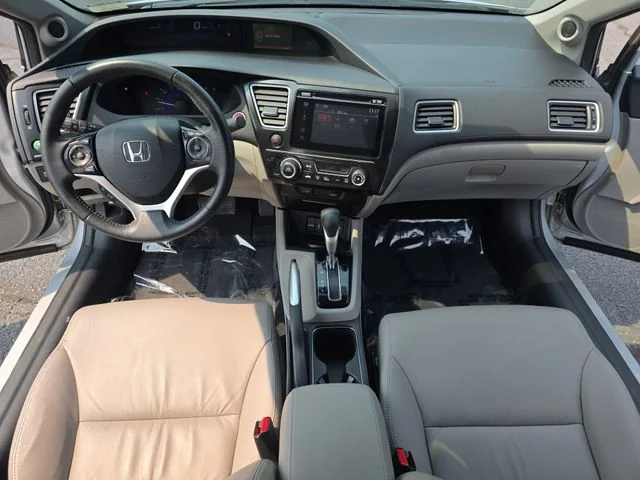 Used 2015  Honda EX-L image 10