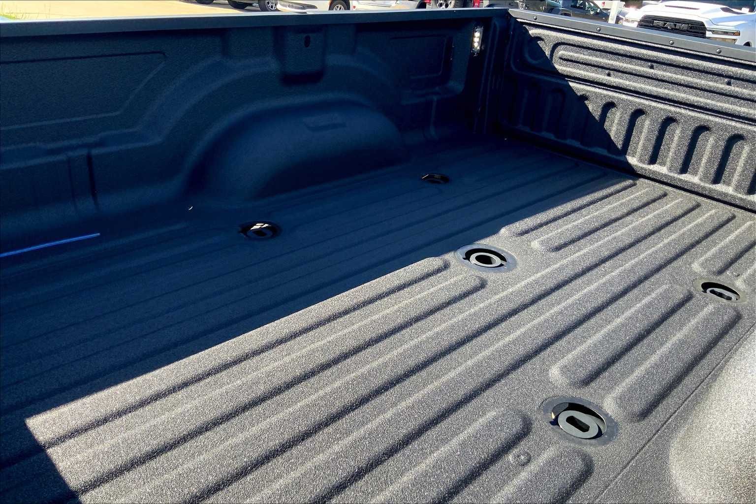 New 2026 Ceramic Gray Clear-Coat Exterior Paint RAM Lone Star image 18