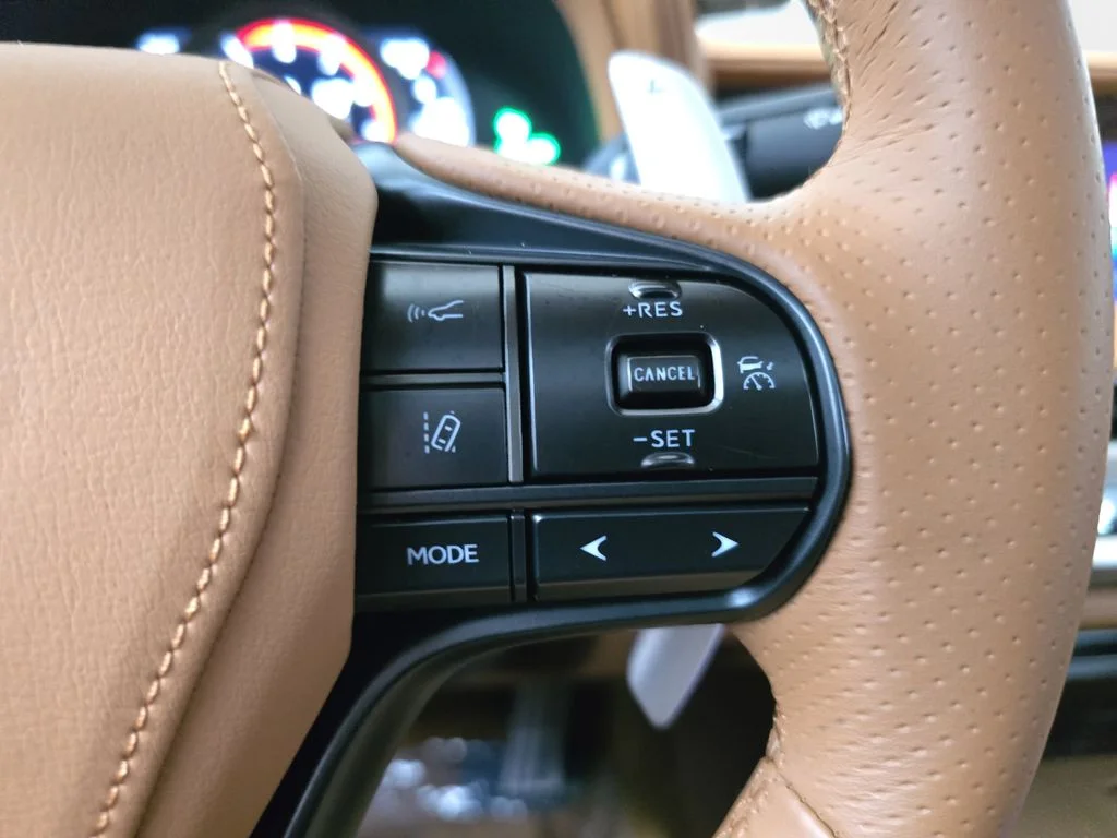 Used 2018 Gray Lexus 500 image 19