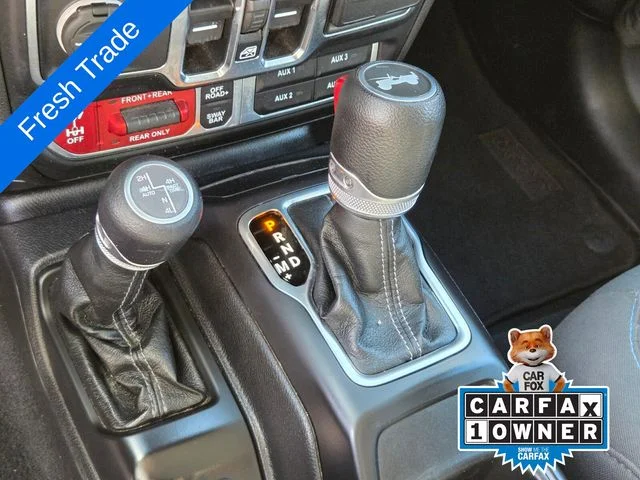 Used 2024 Gray Jeep Rubicon 4xe image 23
