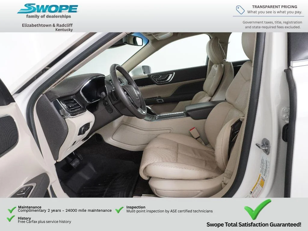 Used 2017 White Platinum Tri-Coat Lincoln Select image 12